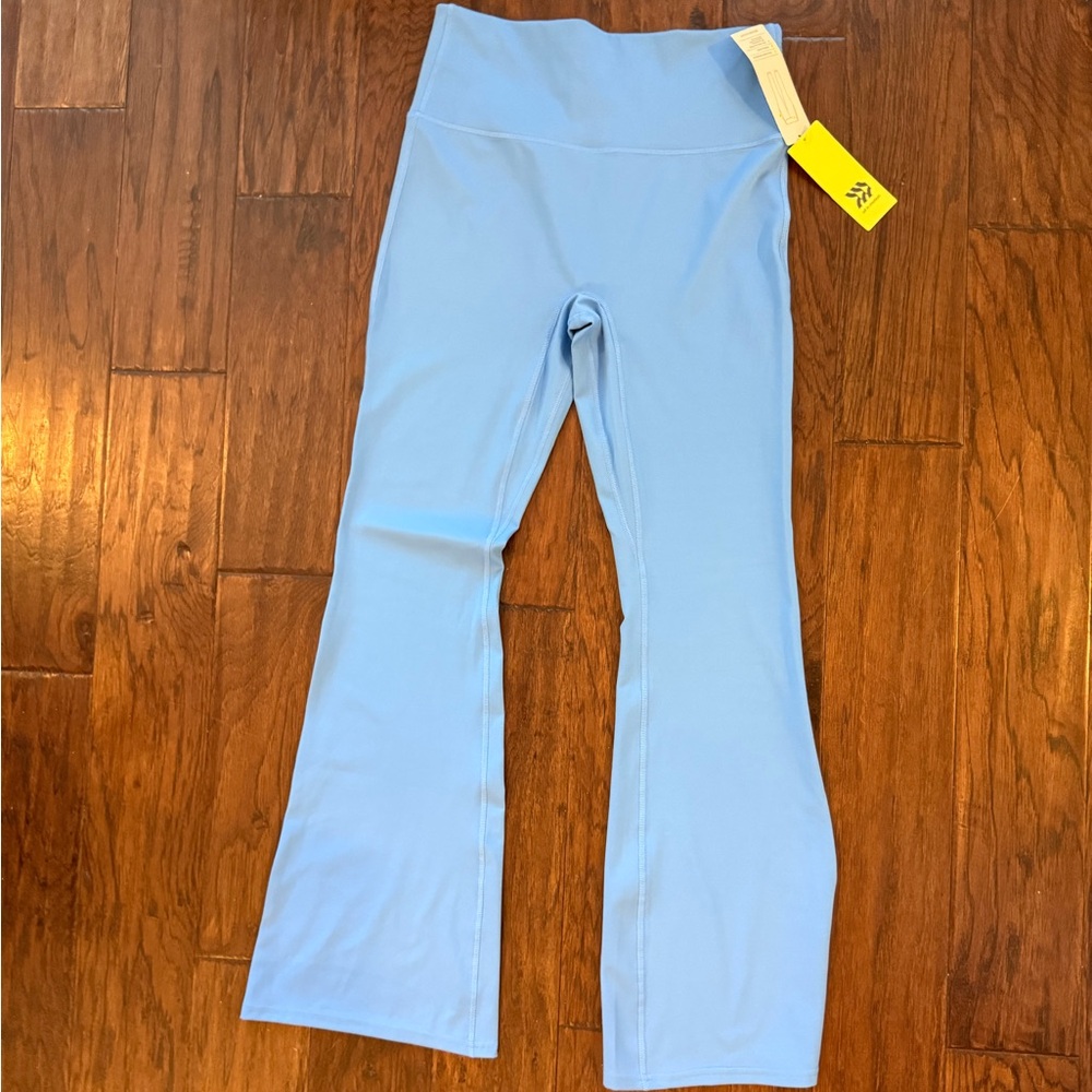 Women’s flared leggings